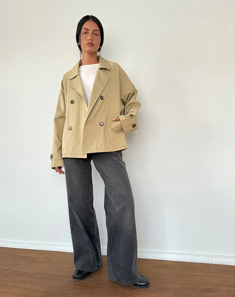 Narto Boxy Trenchcoat in Tan - Image 4