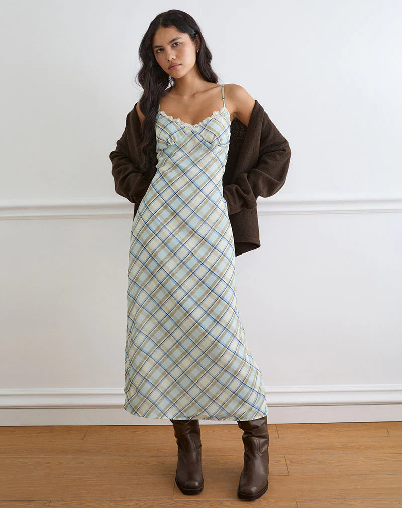 Naska Maxi Dress in Chiffon Vintage Blue Check - Image 2