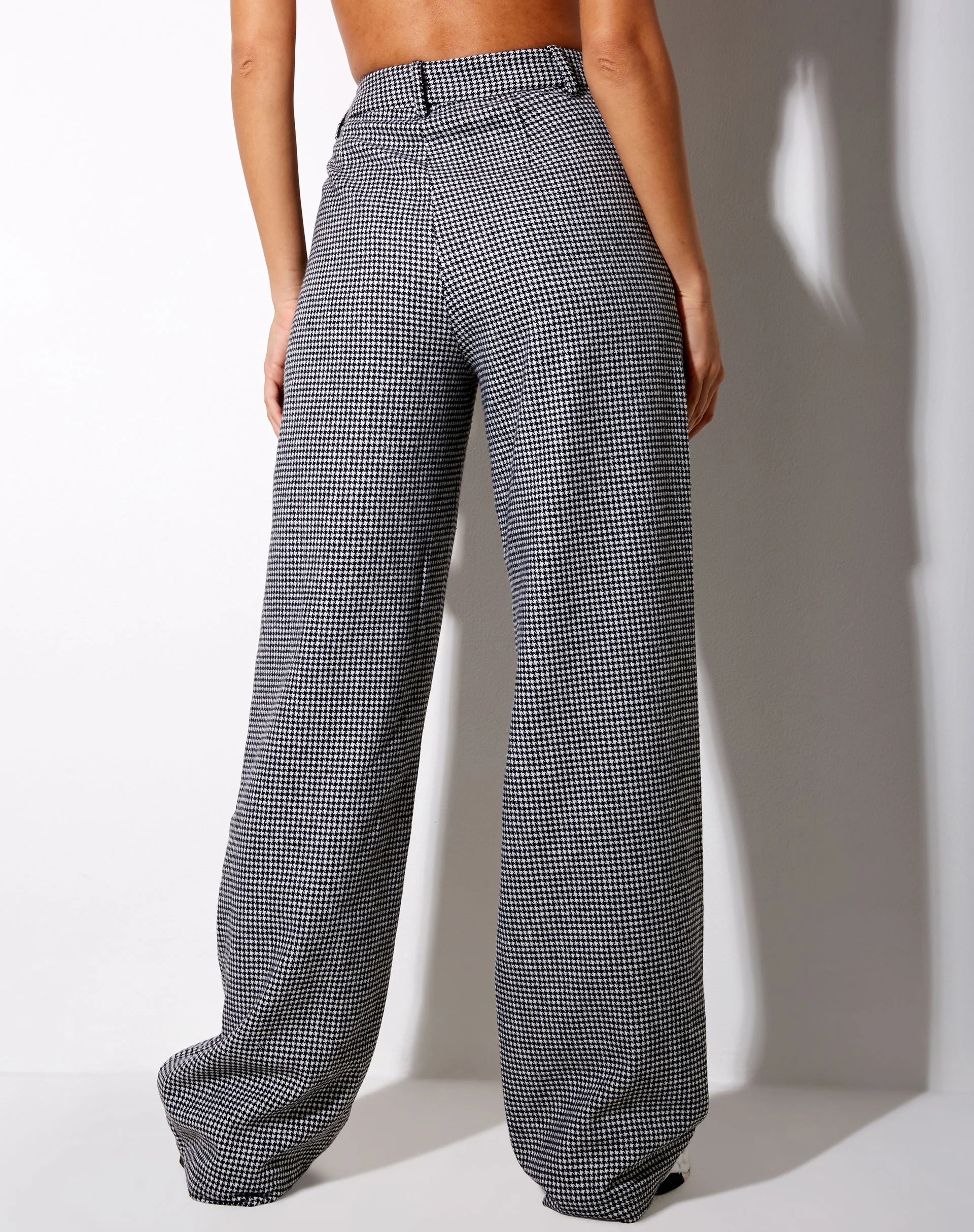 Natania Hose in Dogtooth Schwarz und Weiß - Image 4