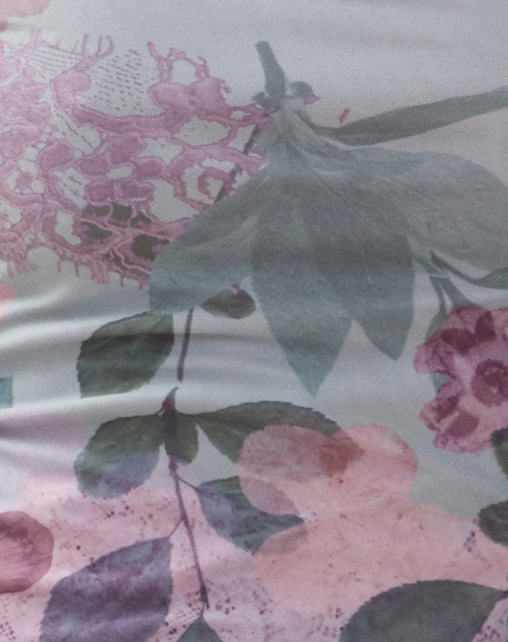 Neira Bardot-Top mit langen Ärmeln aus Mesh in Abstract Scrapbook - Image 6