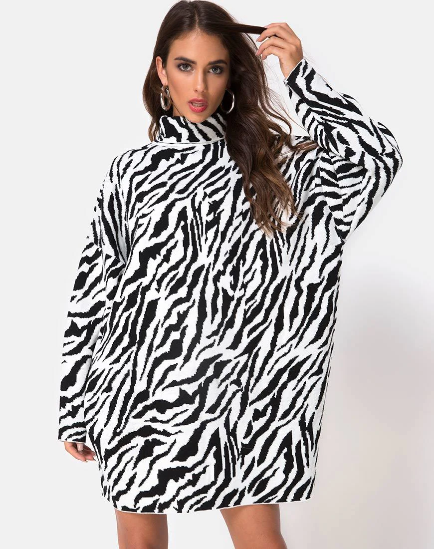 Neivie Pullover Kleid in Zebra S/W - Image 4