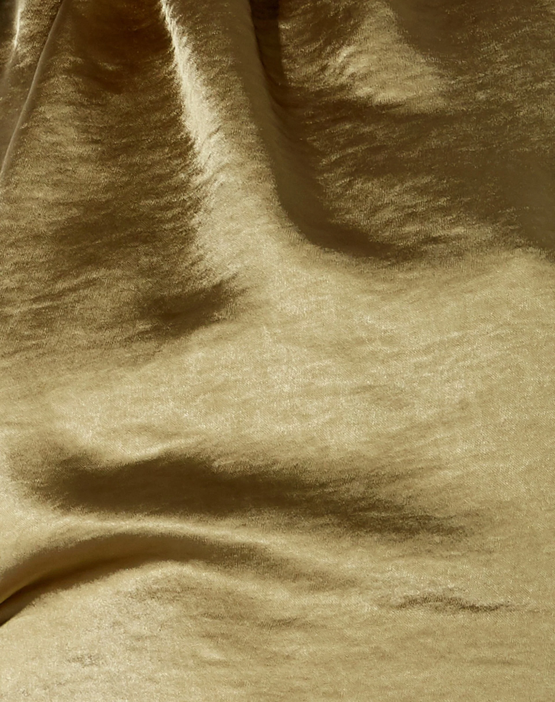Noela Crop Top aus Satin Olive - Image 6
