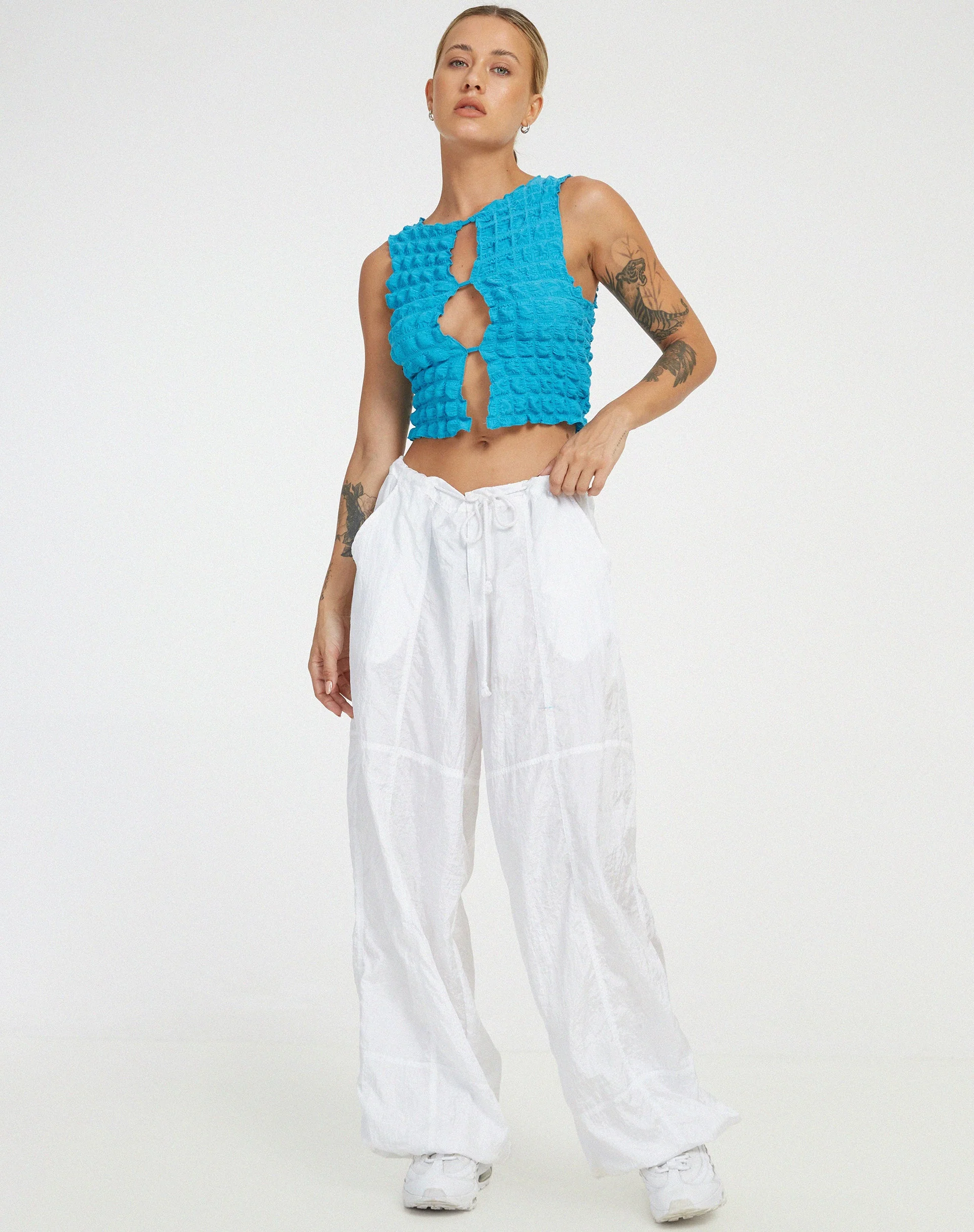 Nolan Crop Top in Blau