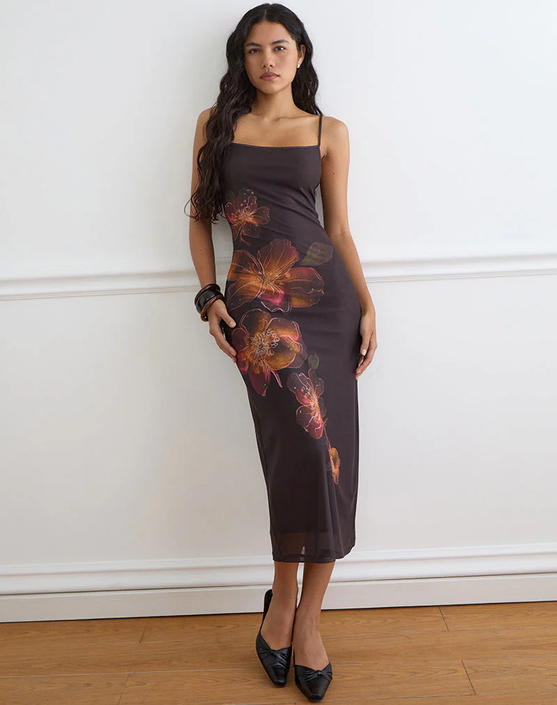 Nori Midikleid in Braun mit leuchtendem Lotus-Print in Orange