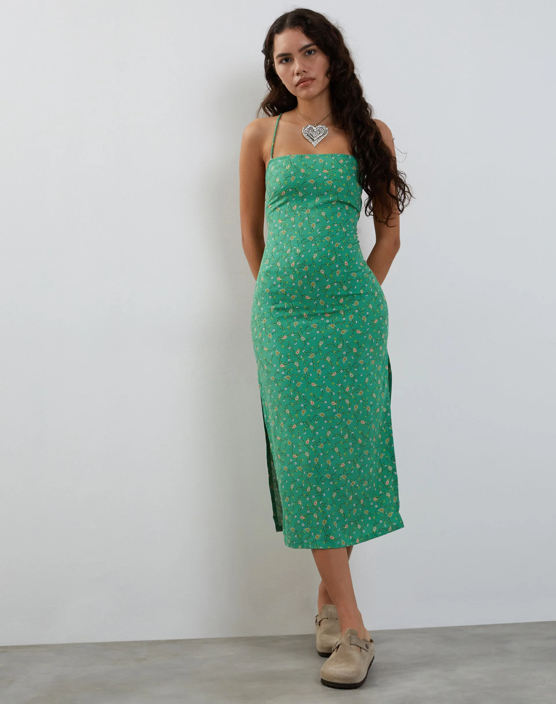 Nosita Midikleid In Paisley Fun Grün - Image 2