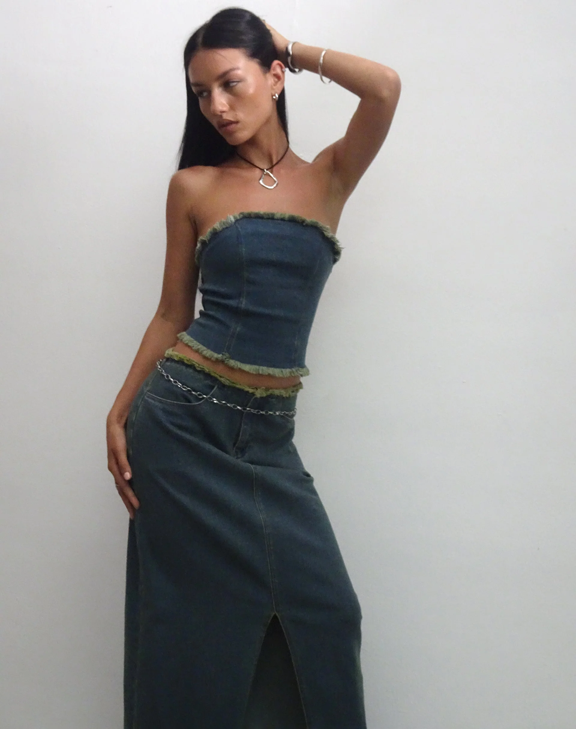 Omas Denim Bandeau Top in Braun Blau Acid Wash - Image 8