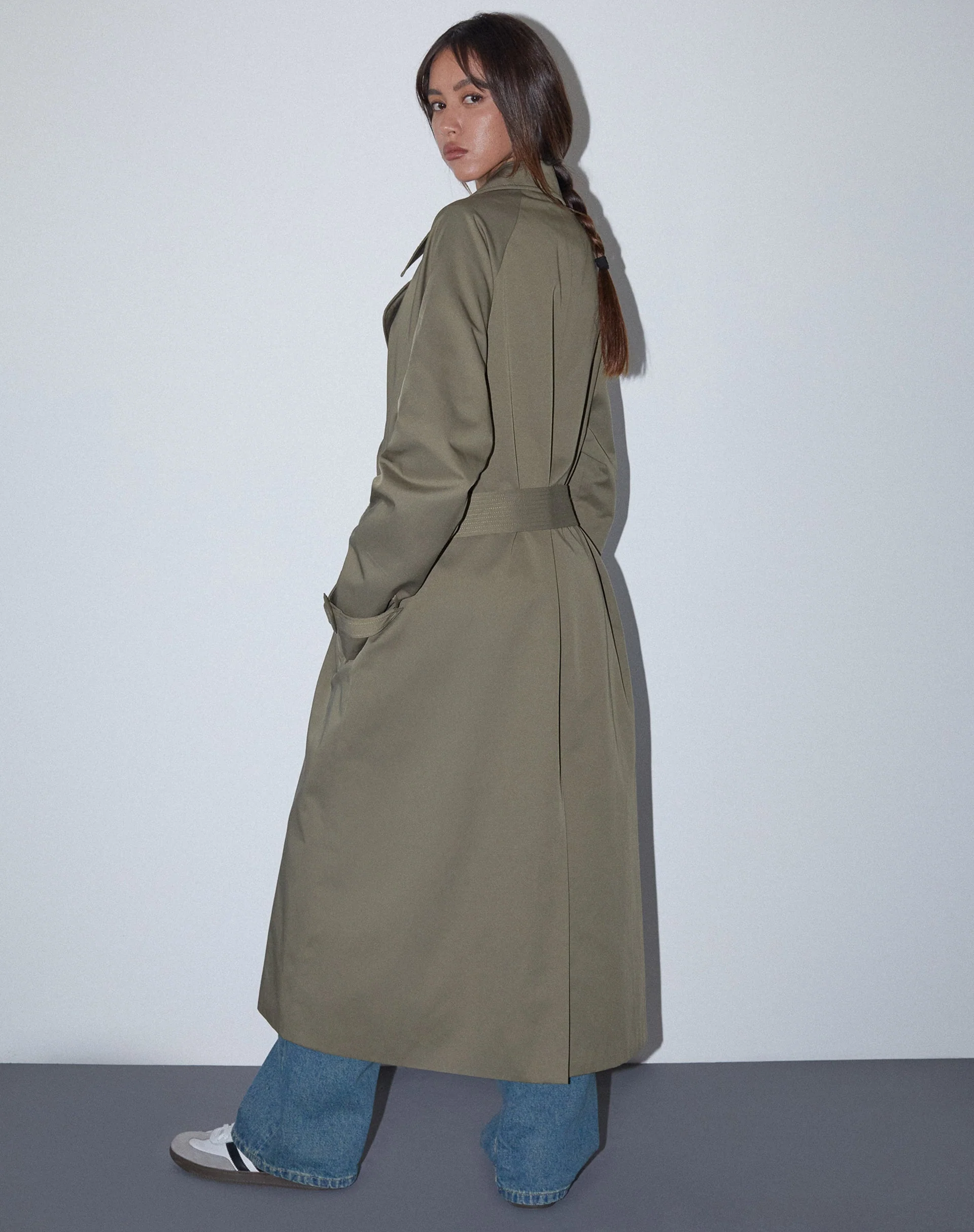 Orcati Trenchcoat in Khaki - Image 4