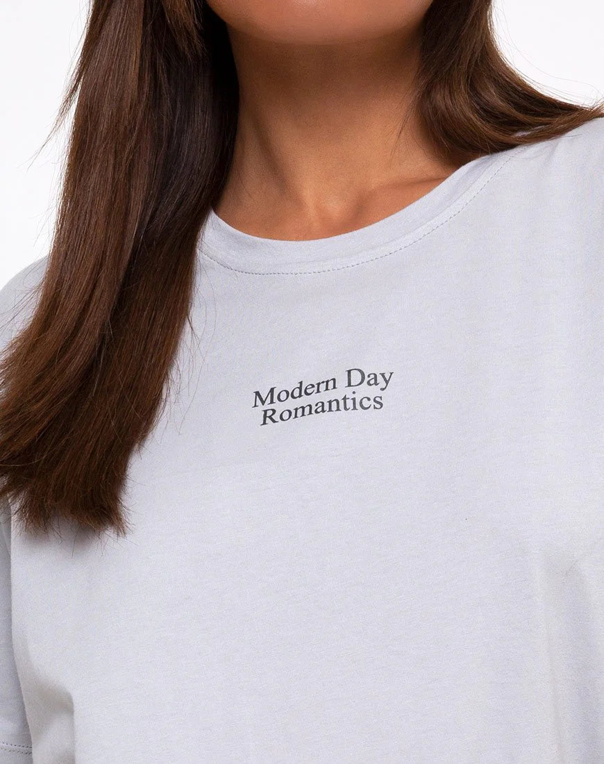 Oversize Basic Tee in Modern Day Romantics Grau - Image 5