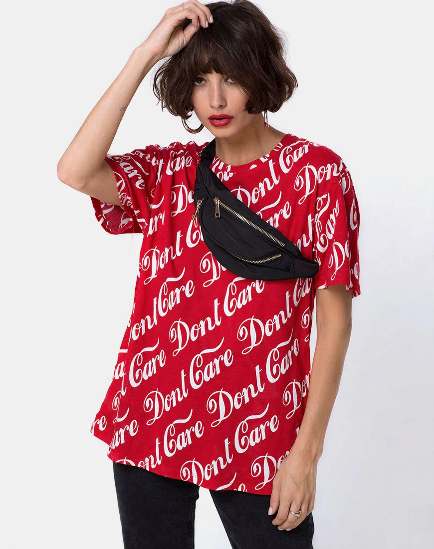 Oversize Basic Tee in Rot Don't Care Full Print - Image 2