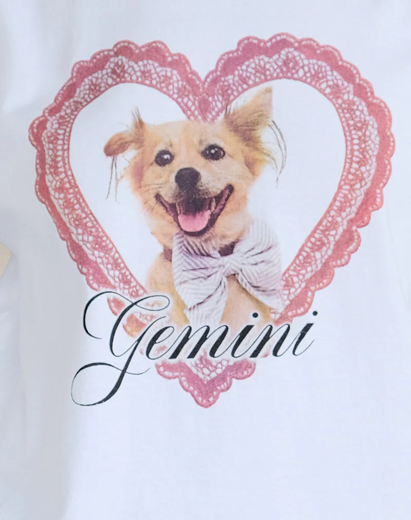 Oversize Basic Tee in Weiß mit Gemini Motel Pet Print - Image 5