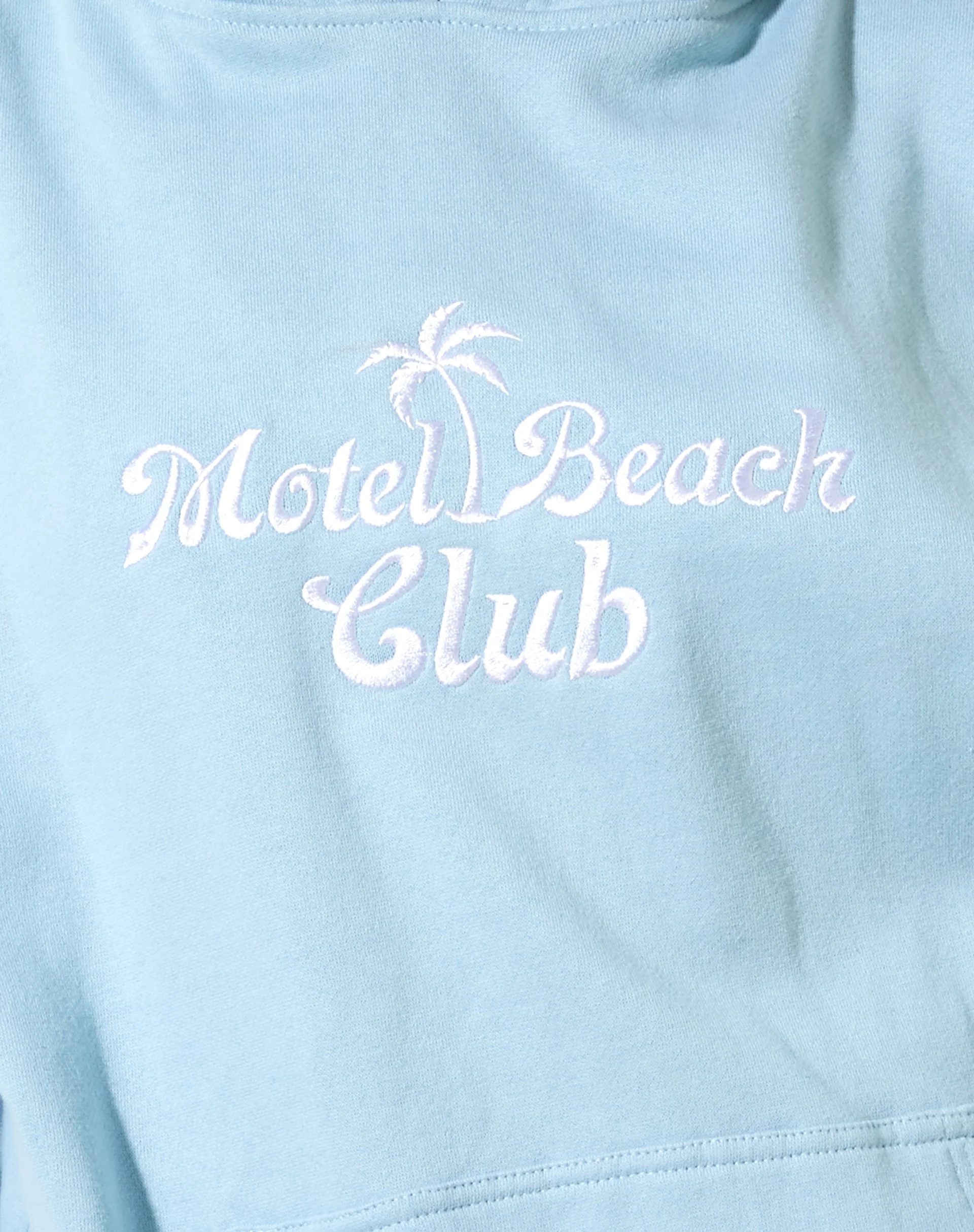 Kapuzenpullover in Übergröße in Nantucket Blau Motel Beach Club - Image 6