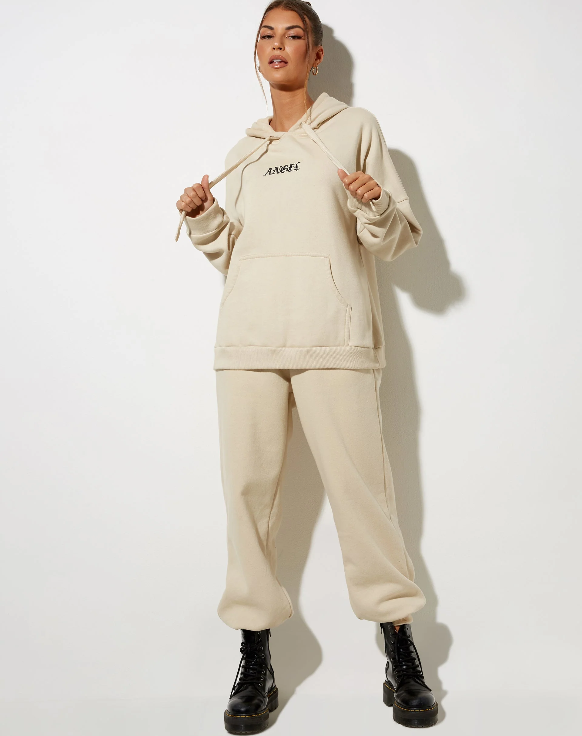 Oversize-Kapuzenpulli aus Stein mit Engel-Stickerei - Image 4