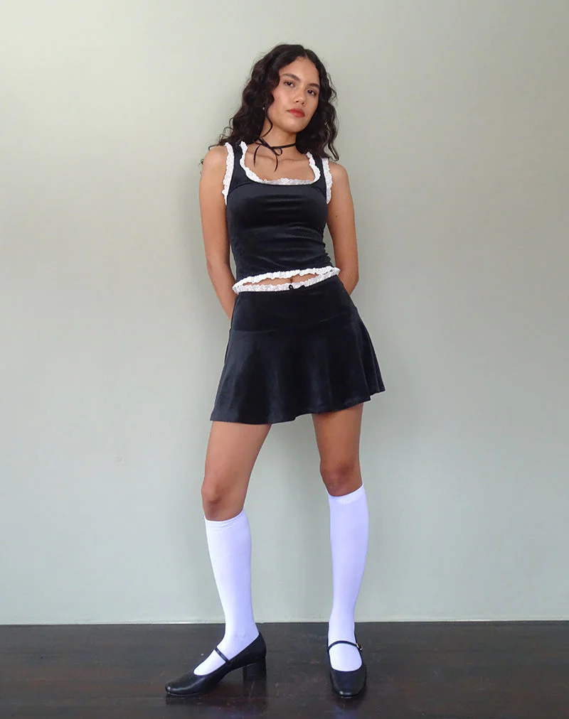 Pansy Vest Top aus flachem Samt Schwarz - Image 5