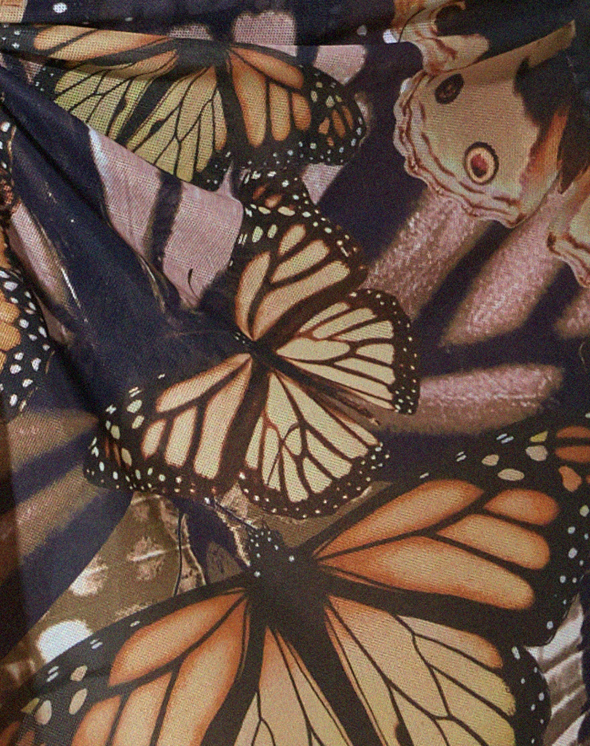 Pao Sarong in Abstrakt Schmetterling Gold - Image 8