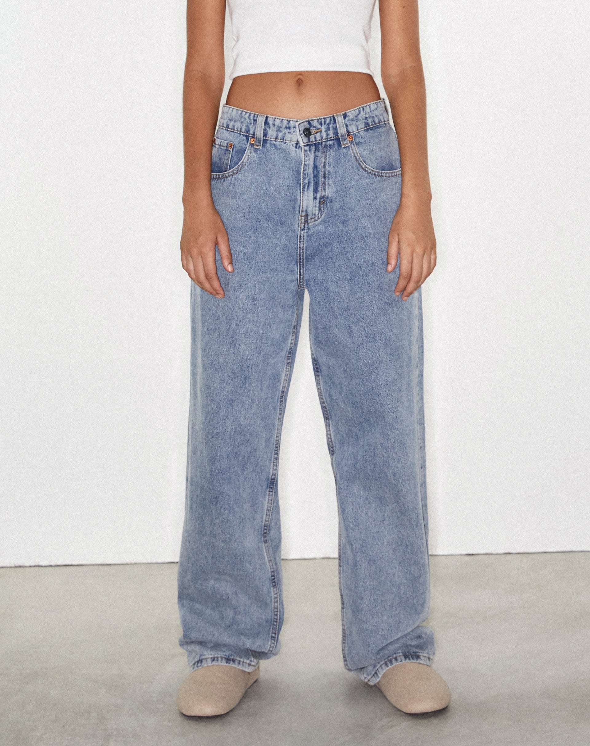 PARALLEL-JEANS HELLBLAU GEWASCHEN - Image 2