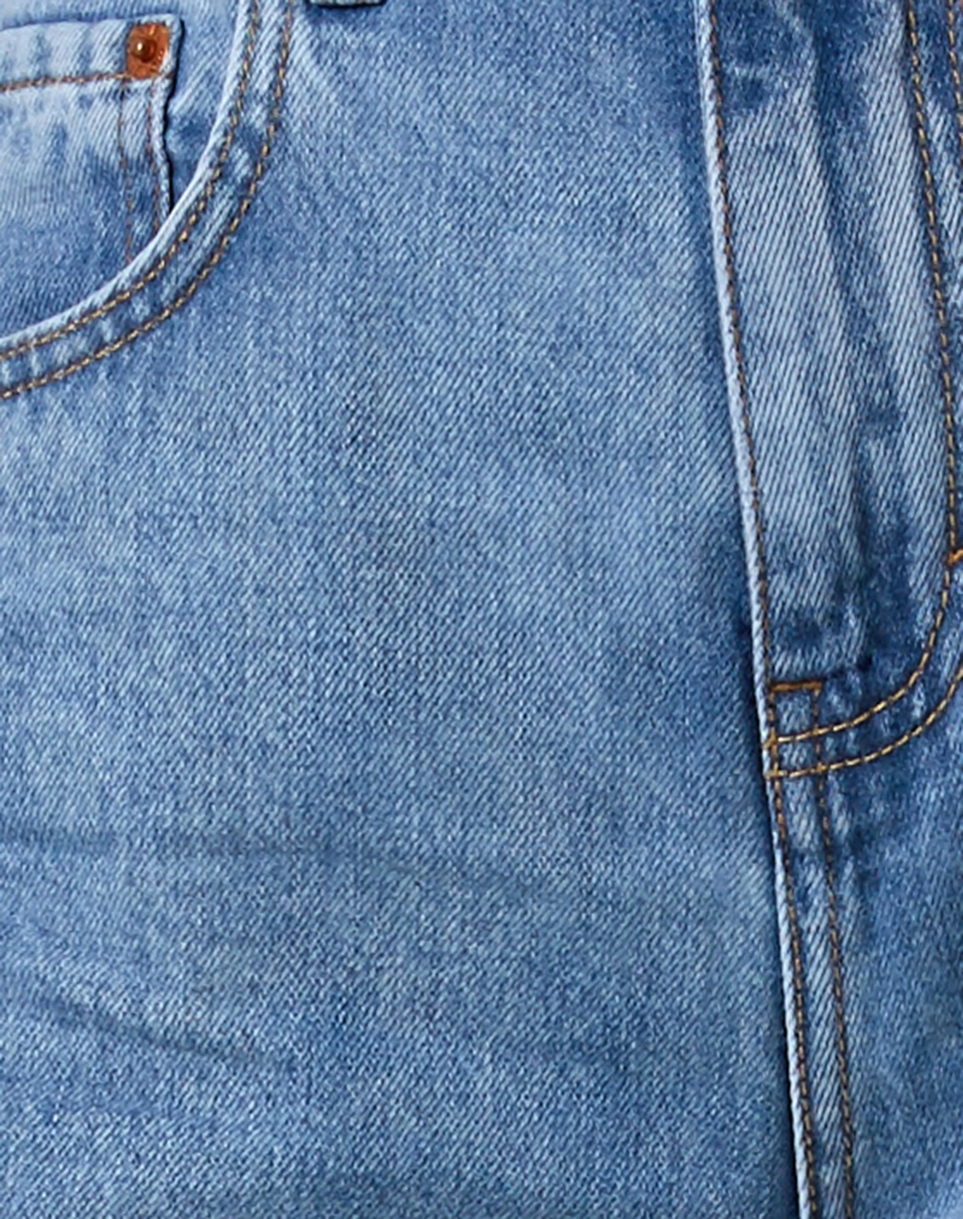 Parallele Jeans in hellblauer Tonalwaschung - Image 6