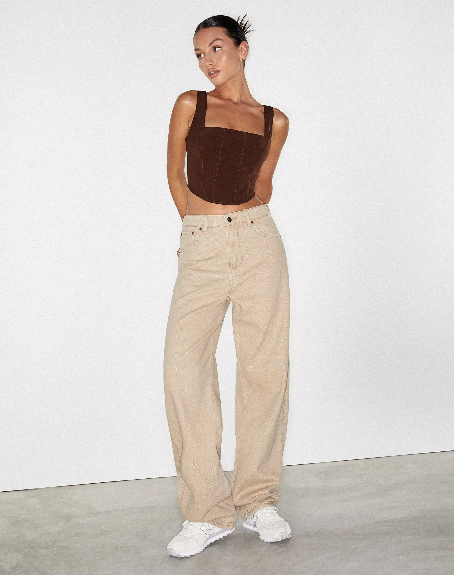 Parallele Jeans in Sand - Image 3