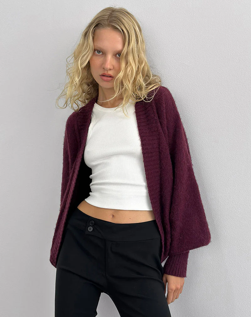 Pasha Shrug Strickjacke in Dark Cherry - Image 4