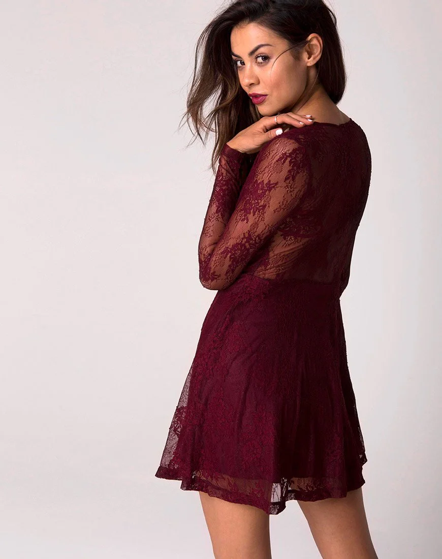 Penley Skaterkleid aus Femme-Spitze Maroon - Image 2