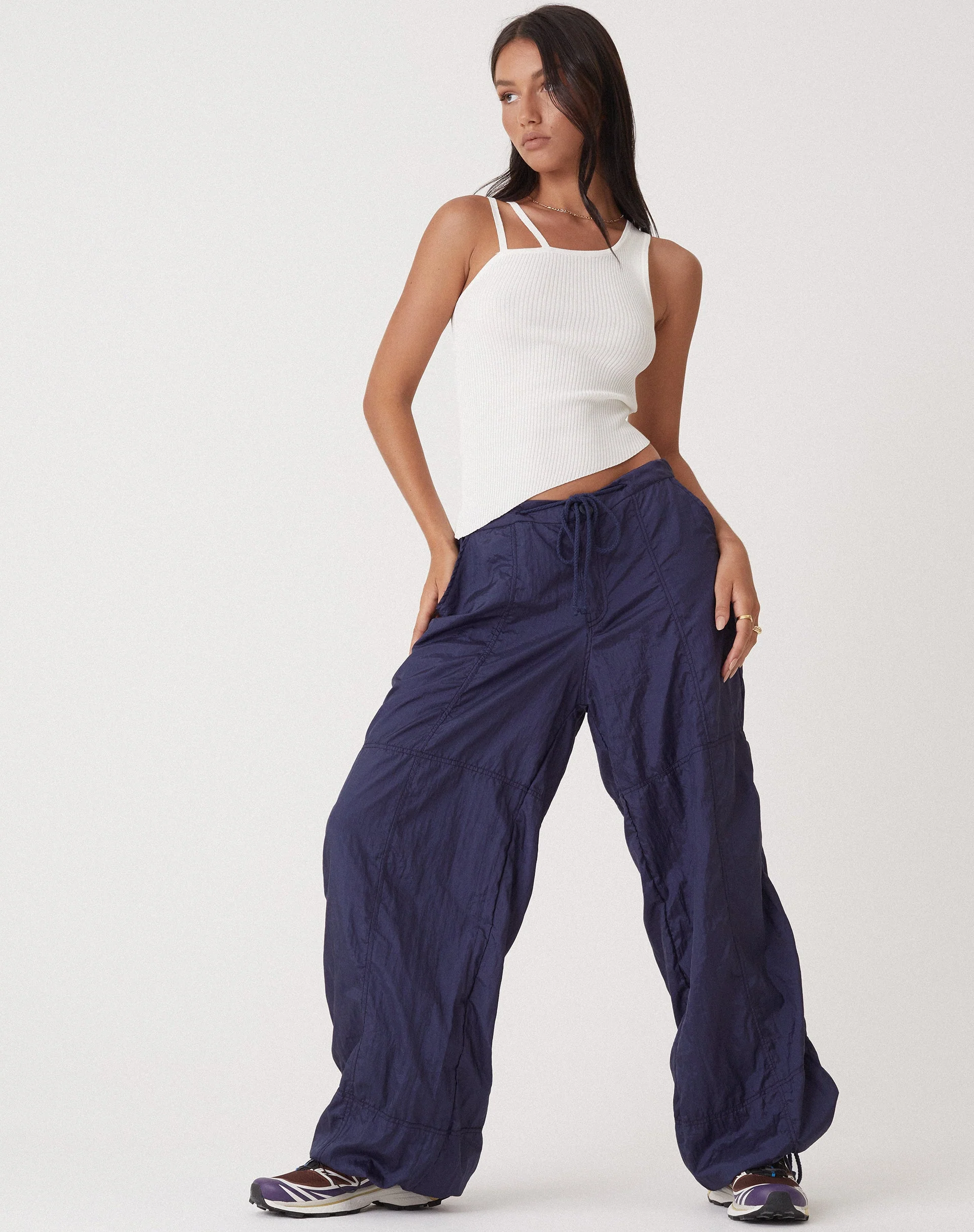 Motel x Olivia Neill Phil Hose in Parachute Navy - Image 4