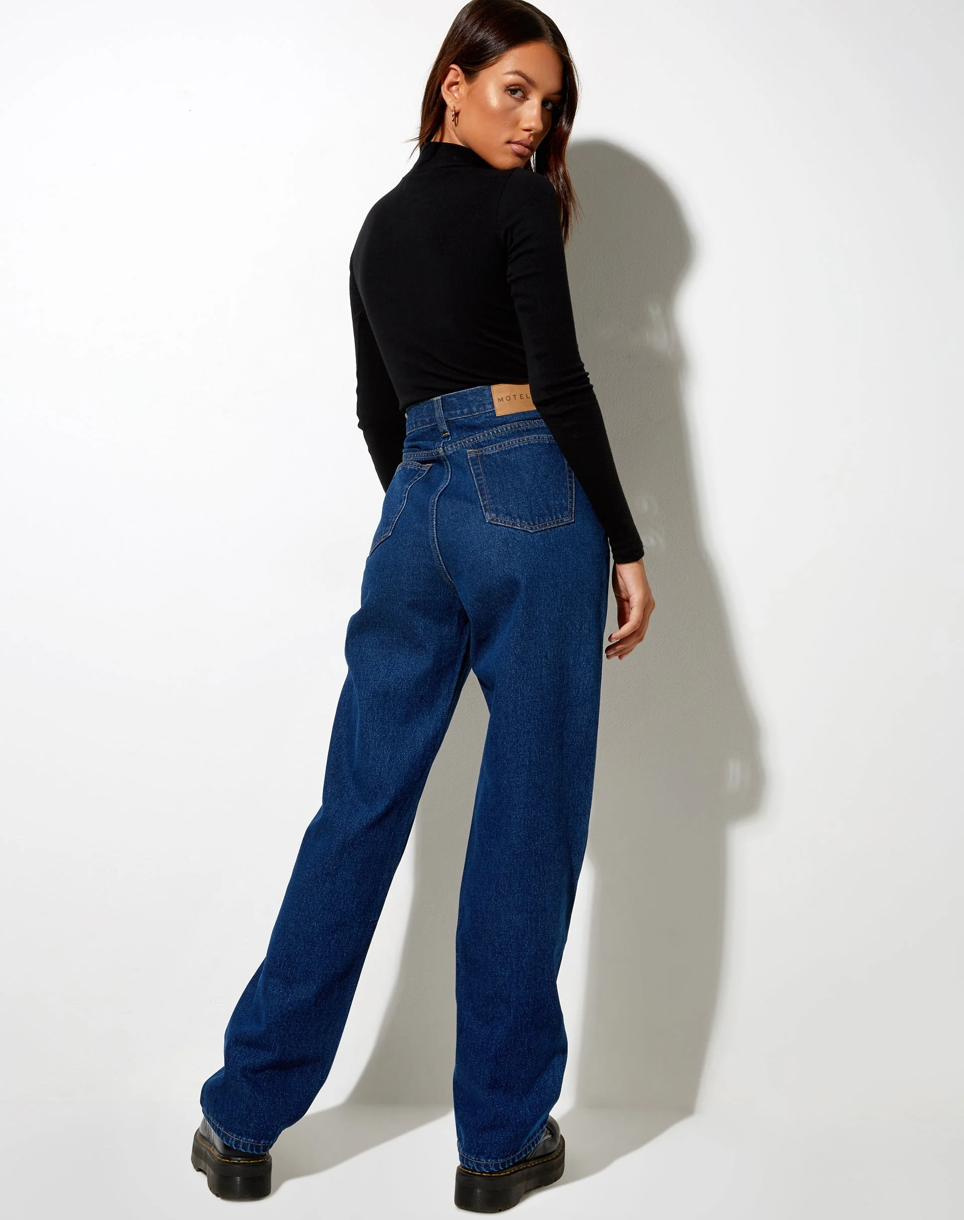 Plissierte Jeans in Indigoblau - Image 2