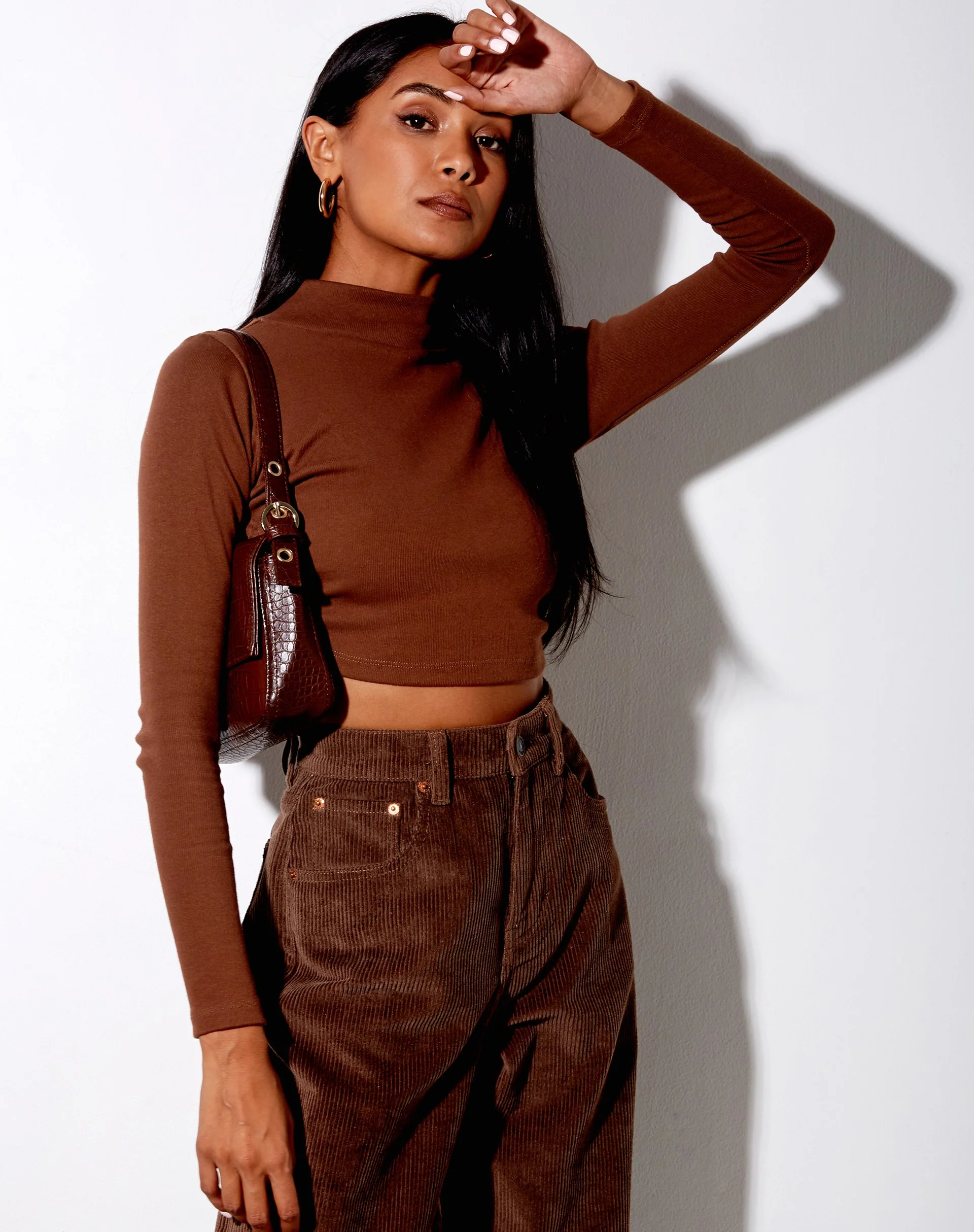 Quelia Crop Top in Rippe Kakao - Image 2