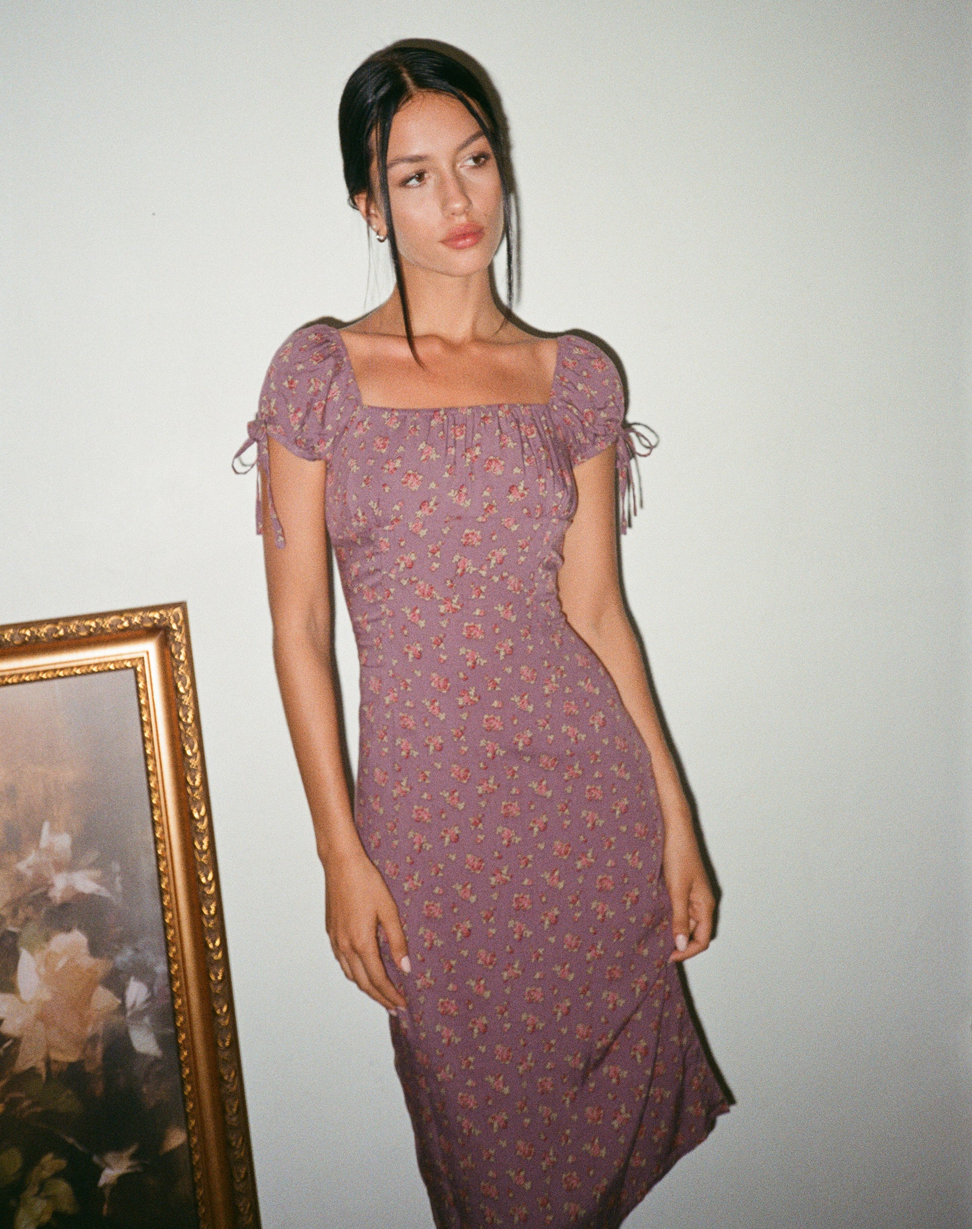 Rachana Midikleid in fließendem Rose Deep Purple - Image 5