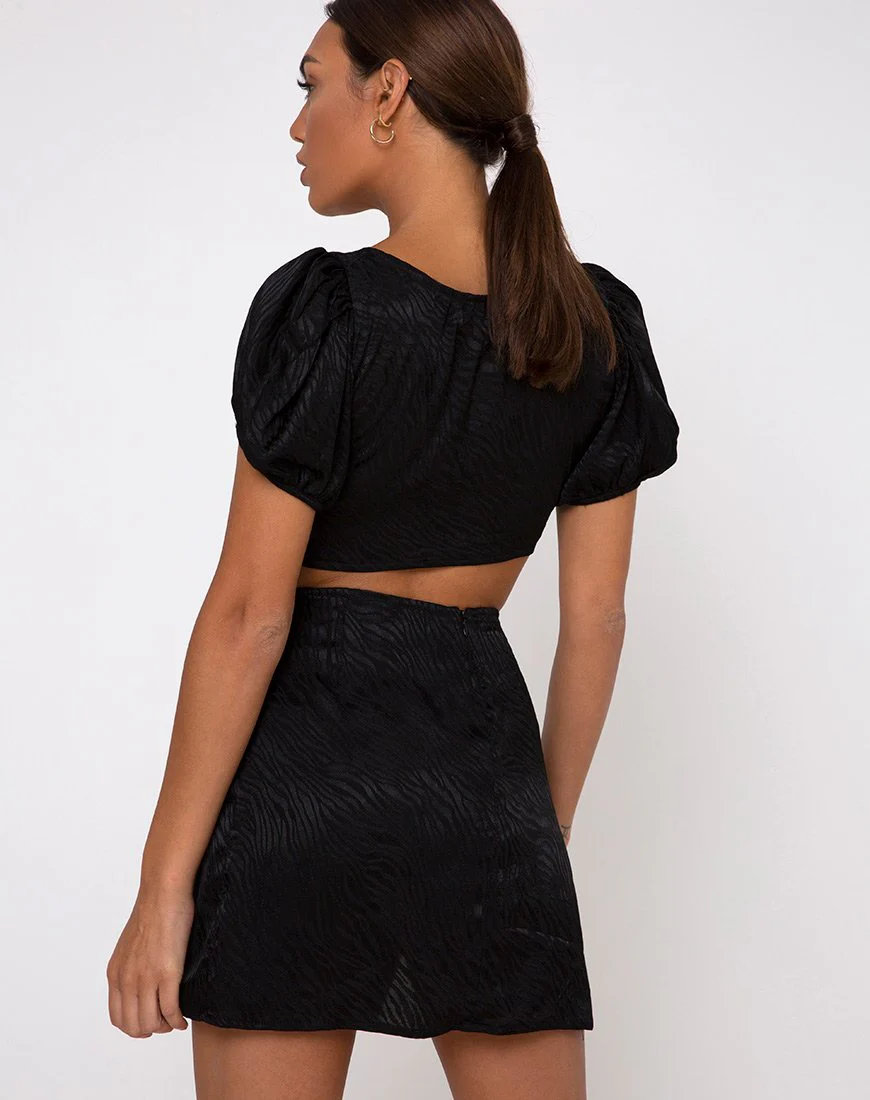 Raemzi Crop Top aus Satin Zebra Schwarz - Image 4