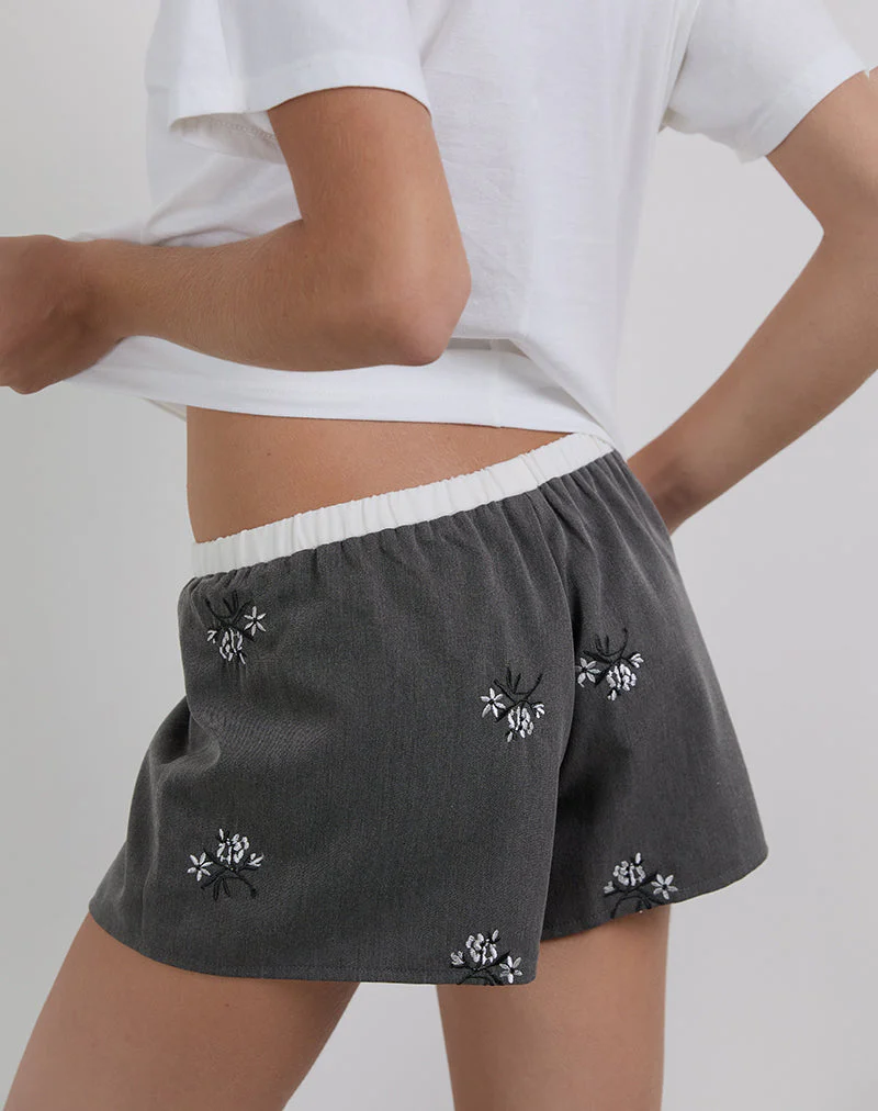 Rata Shorts in Charcoal mit Blumenstickerei - Image 5