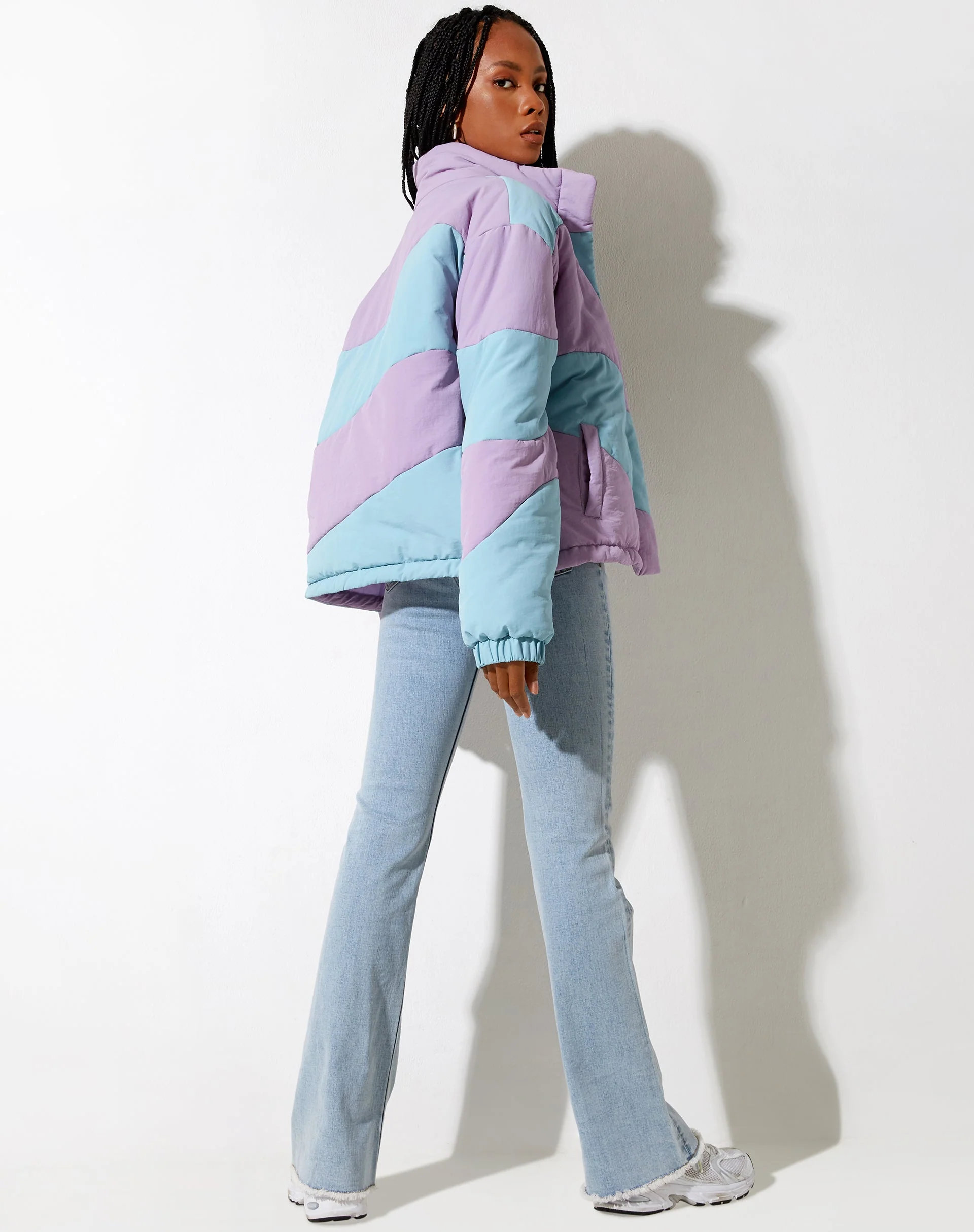 Renee Puffa Jacket in Violett und Blau getäfelt - Image 4