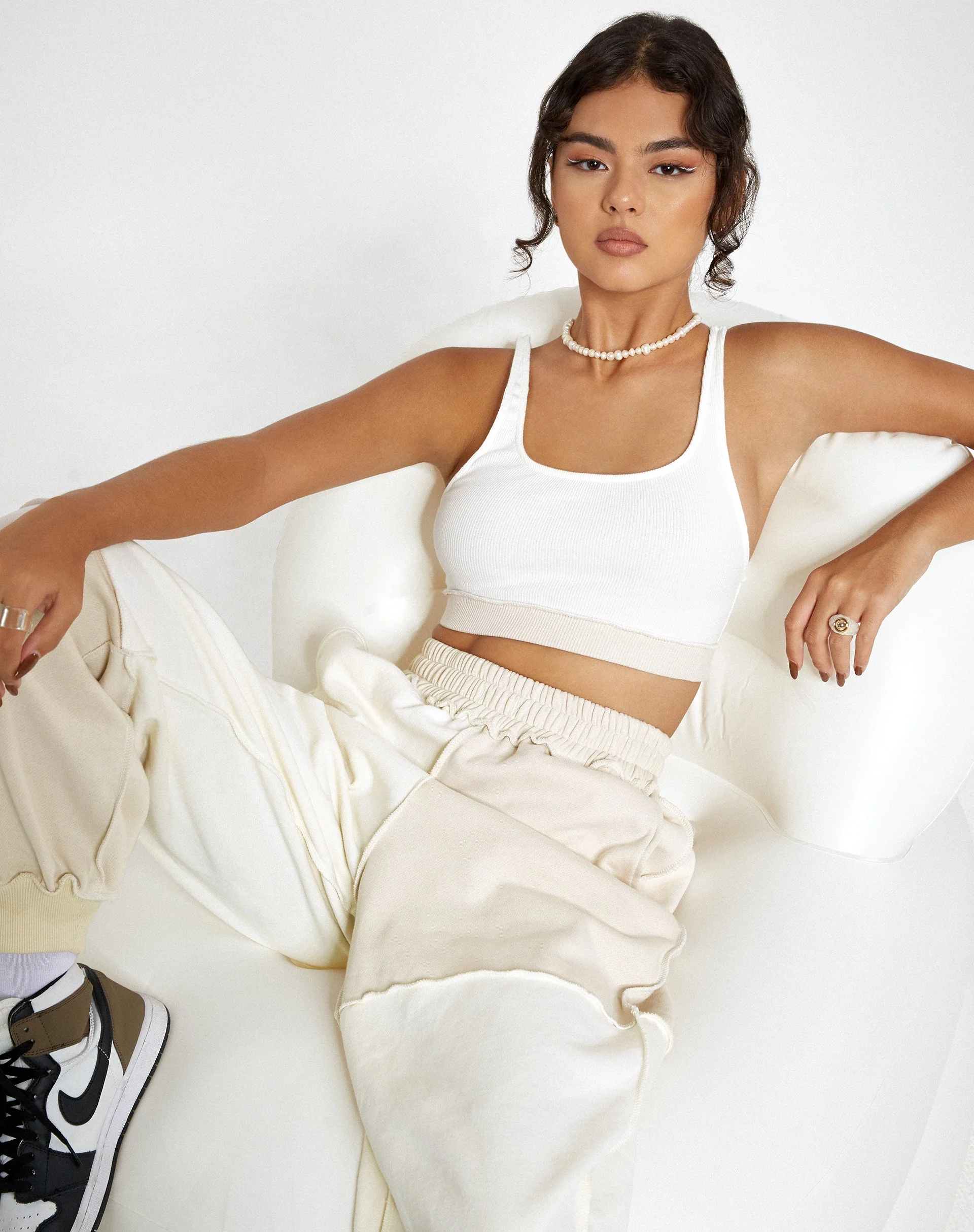 Ricci Crop Top in Elfenbein und Winterweiß mit Streifen