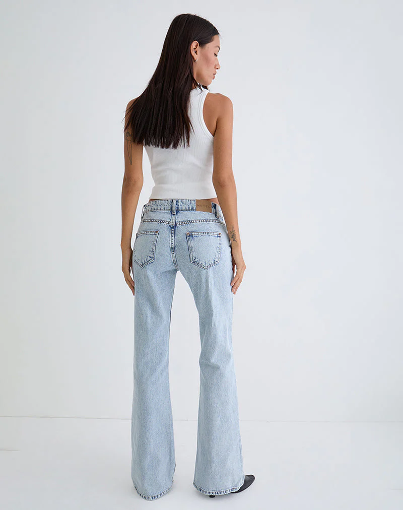 Starre Low Rise Flare Jeans in 80s Light Wash - Image 5