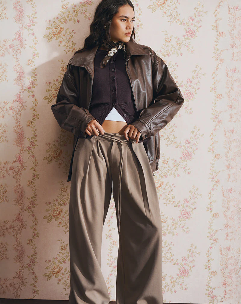 Rivela Tie Waist Hose in Taupe