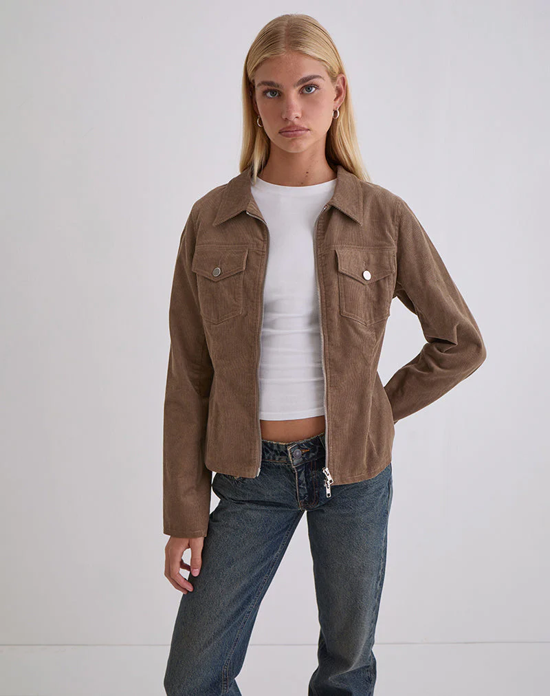 Rohana Passform Jacke in Baby Cord Walnuss Braun - Image 2