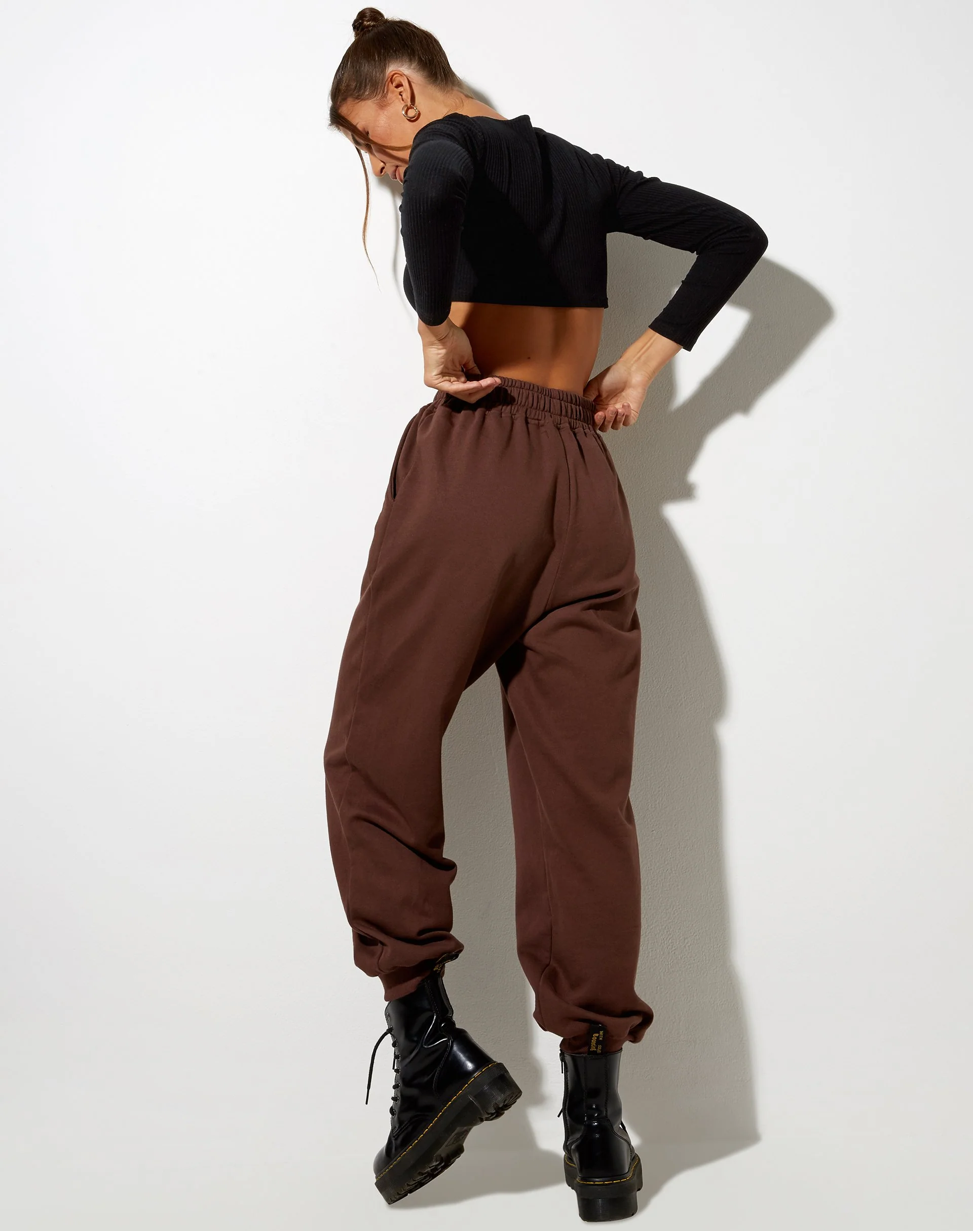 Roider Jogger in tiefem Mahagoni 'Cowgirl' Gold Embro - Image 6