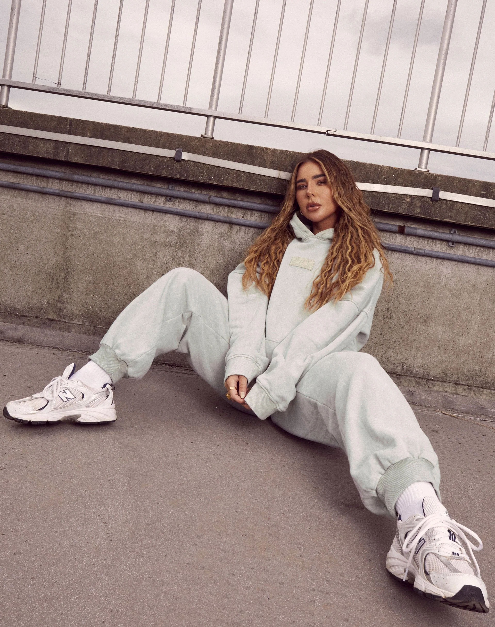 Roider Jogger in Ecru Cherub L'Amour Label Embro - Image 5