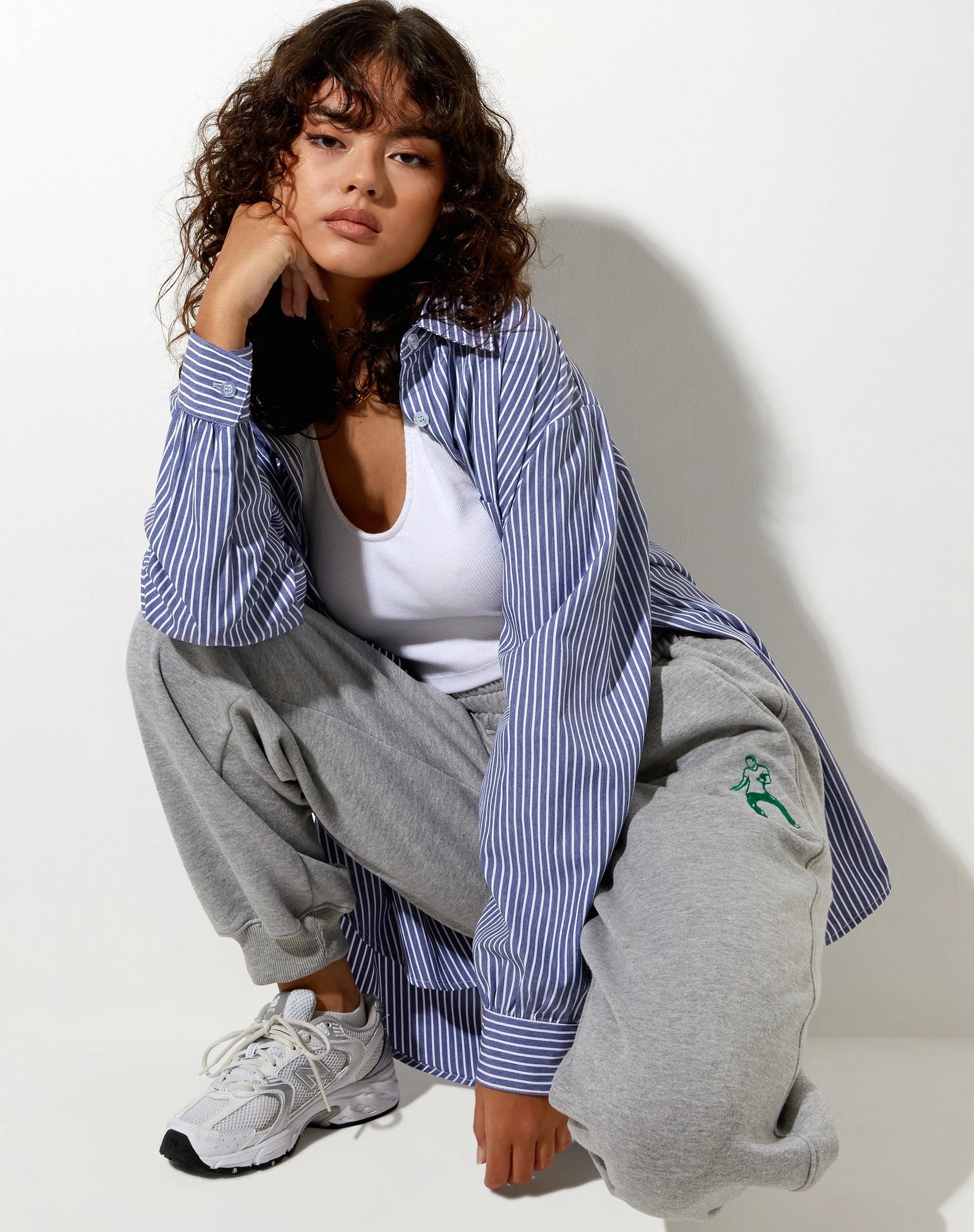 Roider Jogger in Greymarl Tanzender Figur Embro - Image 4