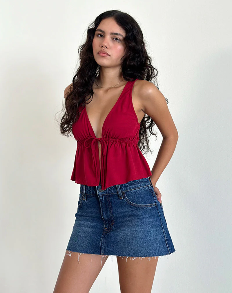 Rolia Tie Front Top in Adrenalinrot