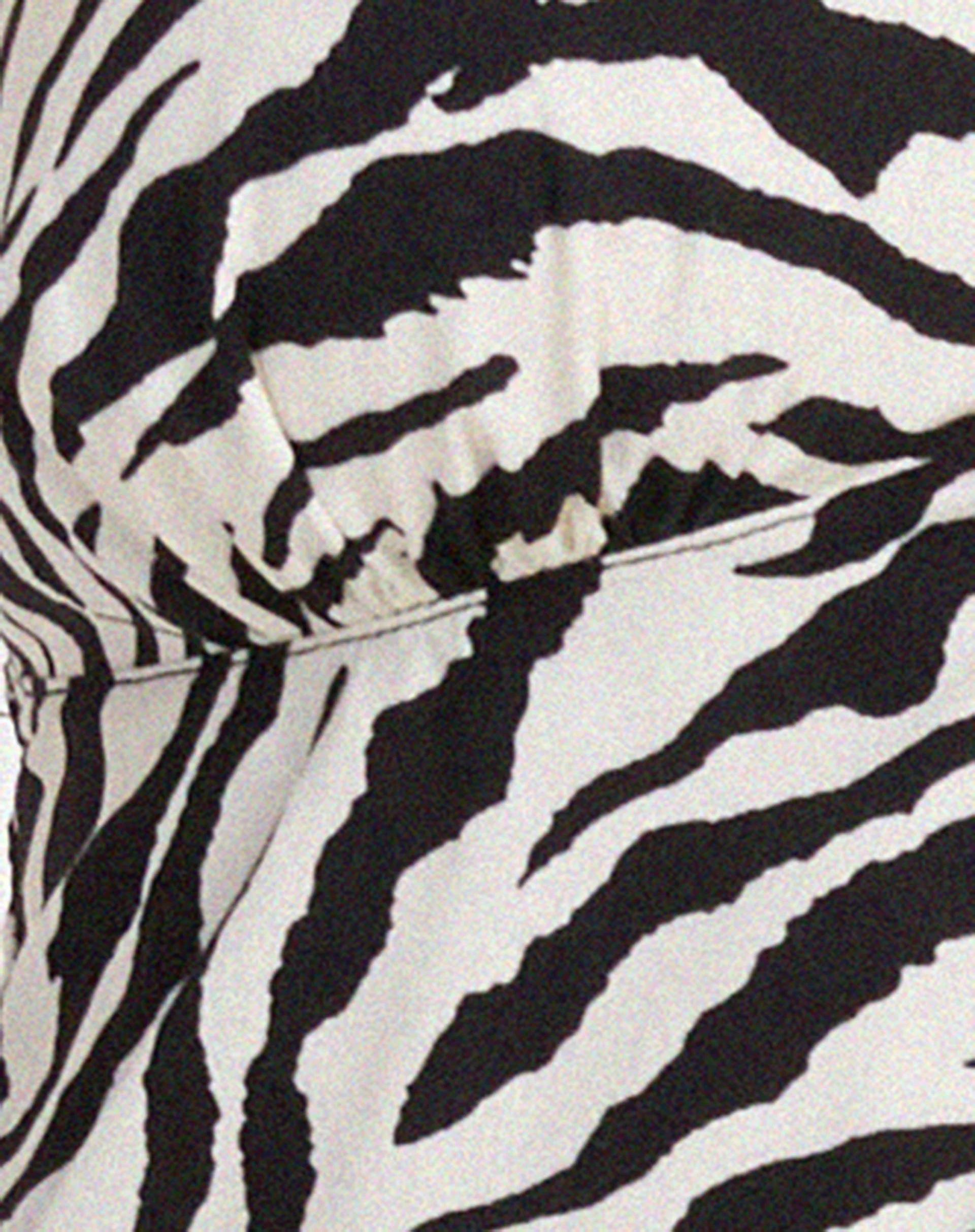 Roula Neckholder-Top in 90er Jahre Zebra Schwarz und Weiß - Image 5