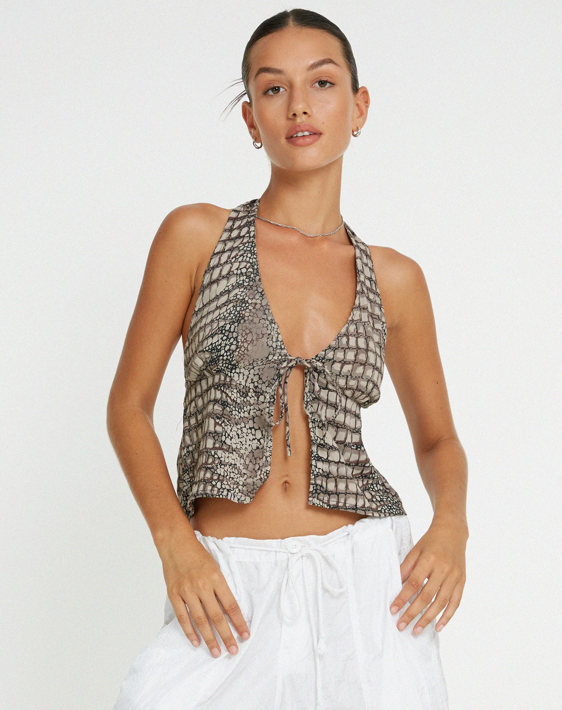 Roula Neckholder-Top in Croc Neutral Grau - Image 5