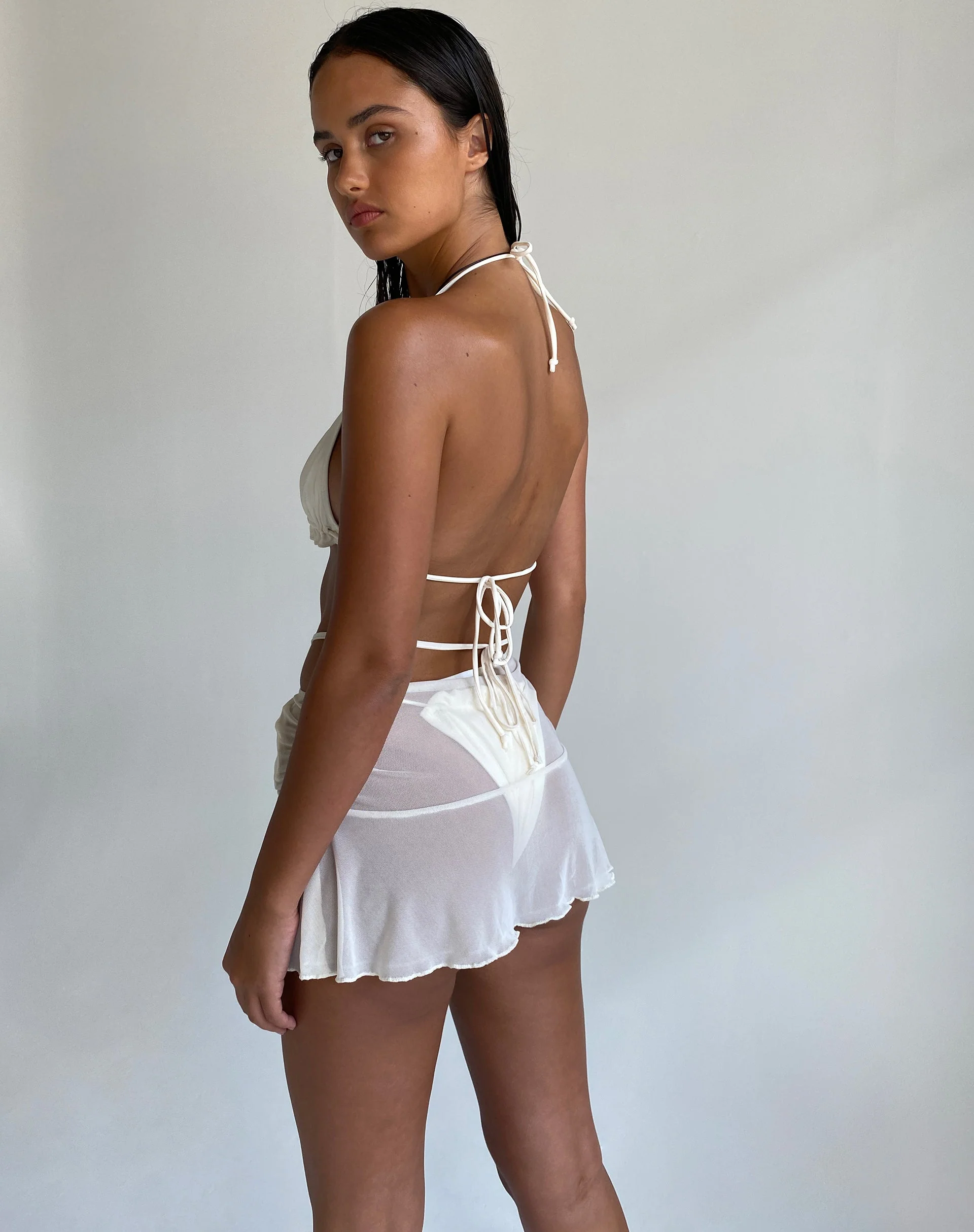 Rudra Rüschen-Mini-Baderock aus Mesh-Creme - Image 6