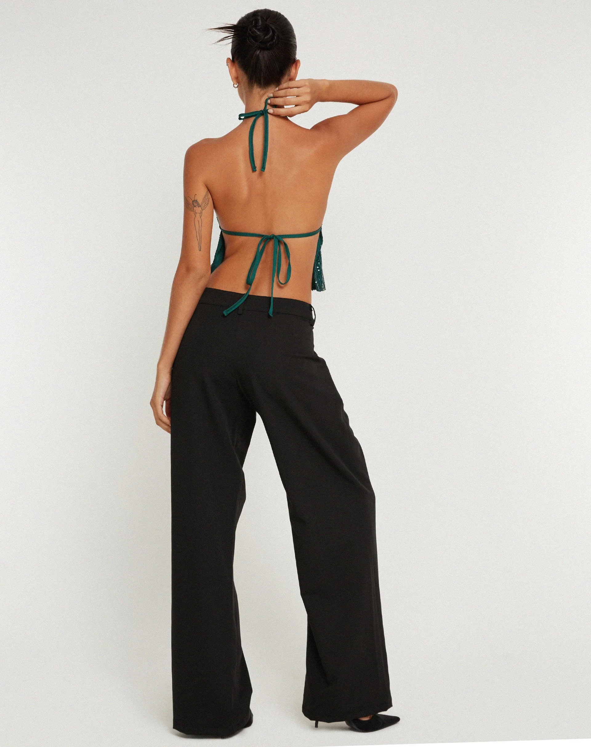 Runita Neckholder-Top in Drape Pailletten Waldgrün - Image 4