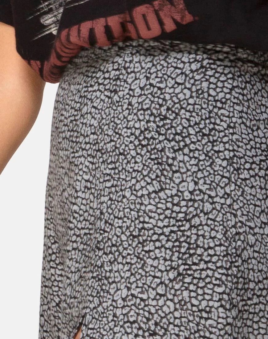 Saika Midirock in Ditsy Leopard Grau - Image 5