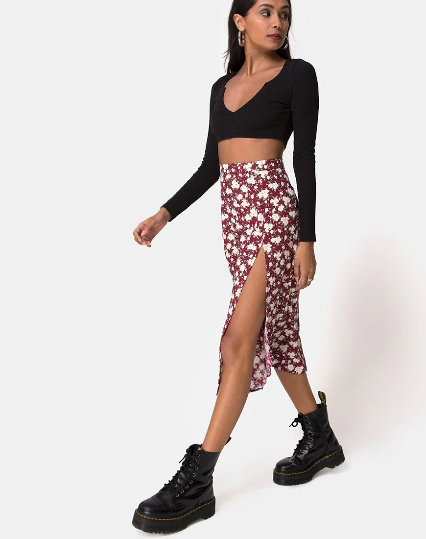 Saika Midirock in Wild Fleur Maroon - Image 3