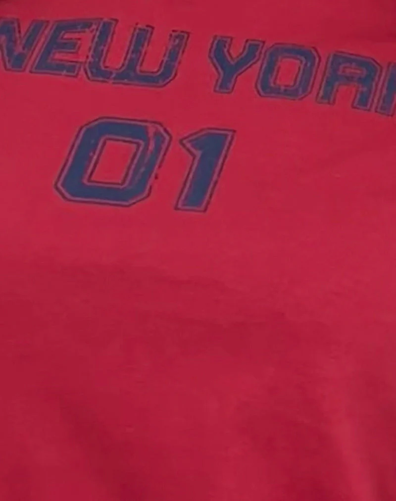 Sakha Boxy Top in Adrenalin Rot mit blauem New York Druck - Image 6