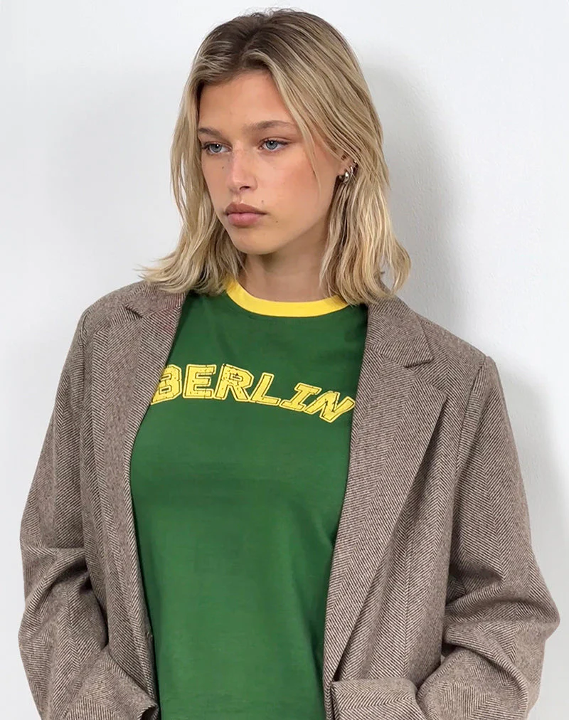 Sakha Boxy Top in Ulmengrün mit gelbem Einband und Berliner Stickerei - Image 3