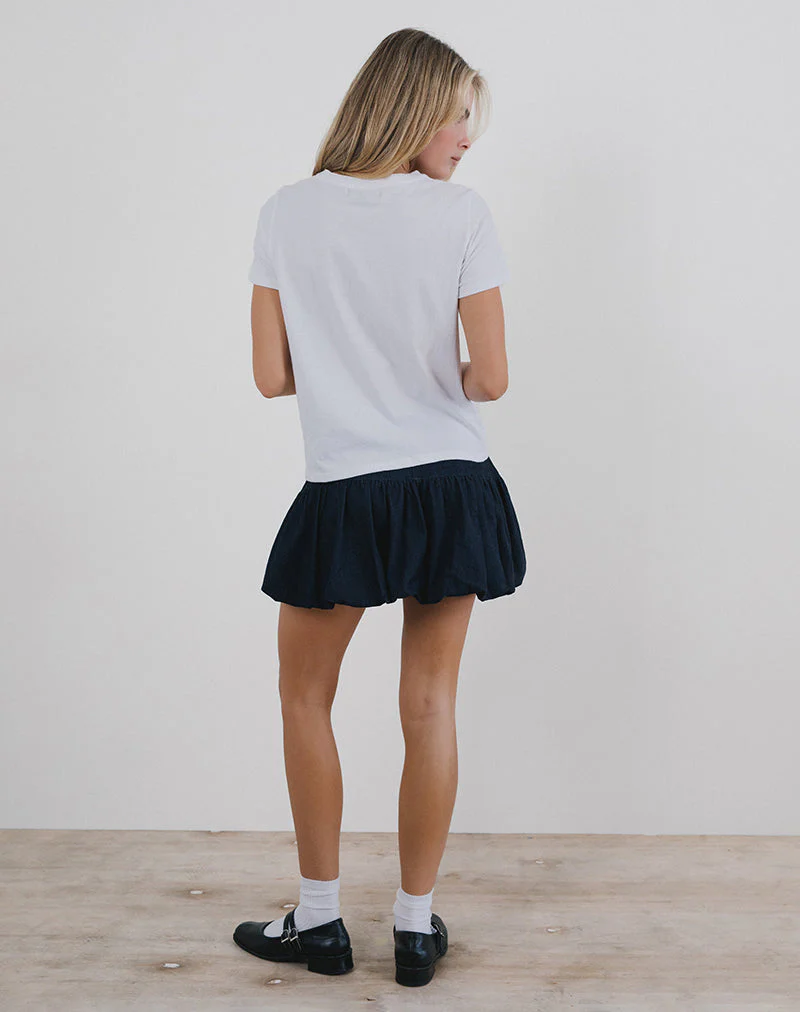 Saki Tee in Weiß mit Oliven-Grafik - Image 3