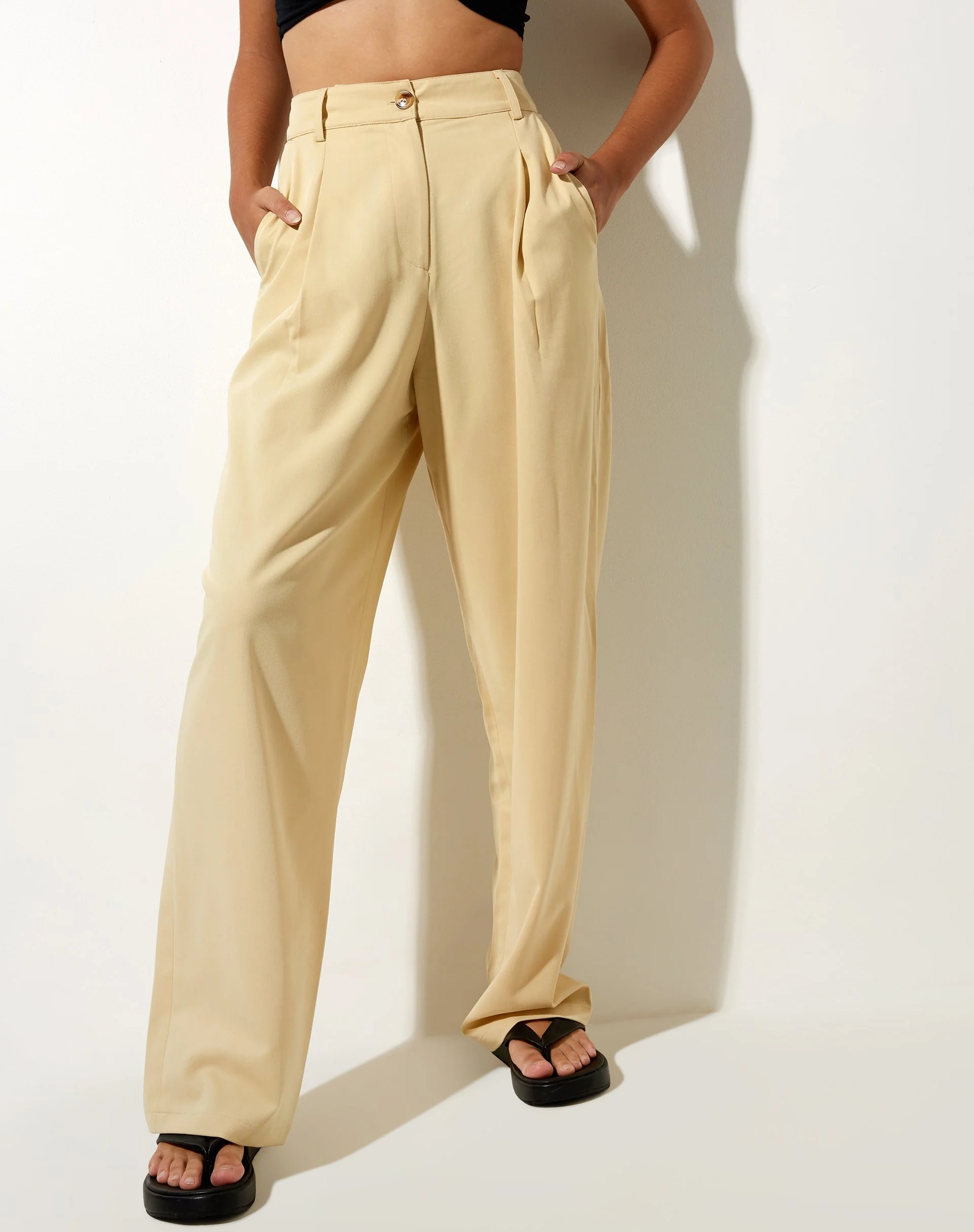 Sakila-Hose in Buttercreme - Image 3