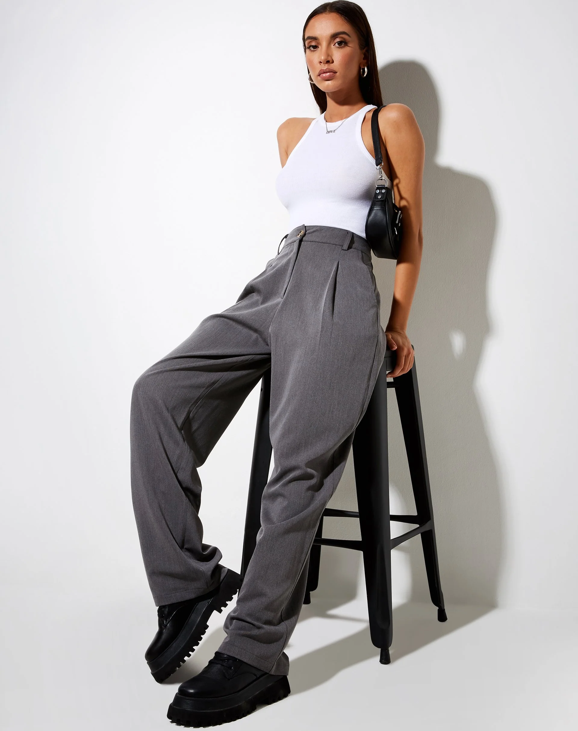 Sakila Hose in Tailoring Charcoal - Image 3