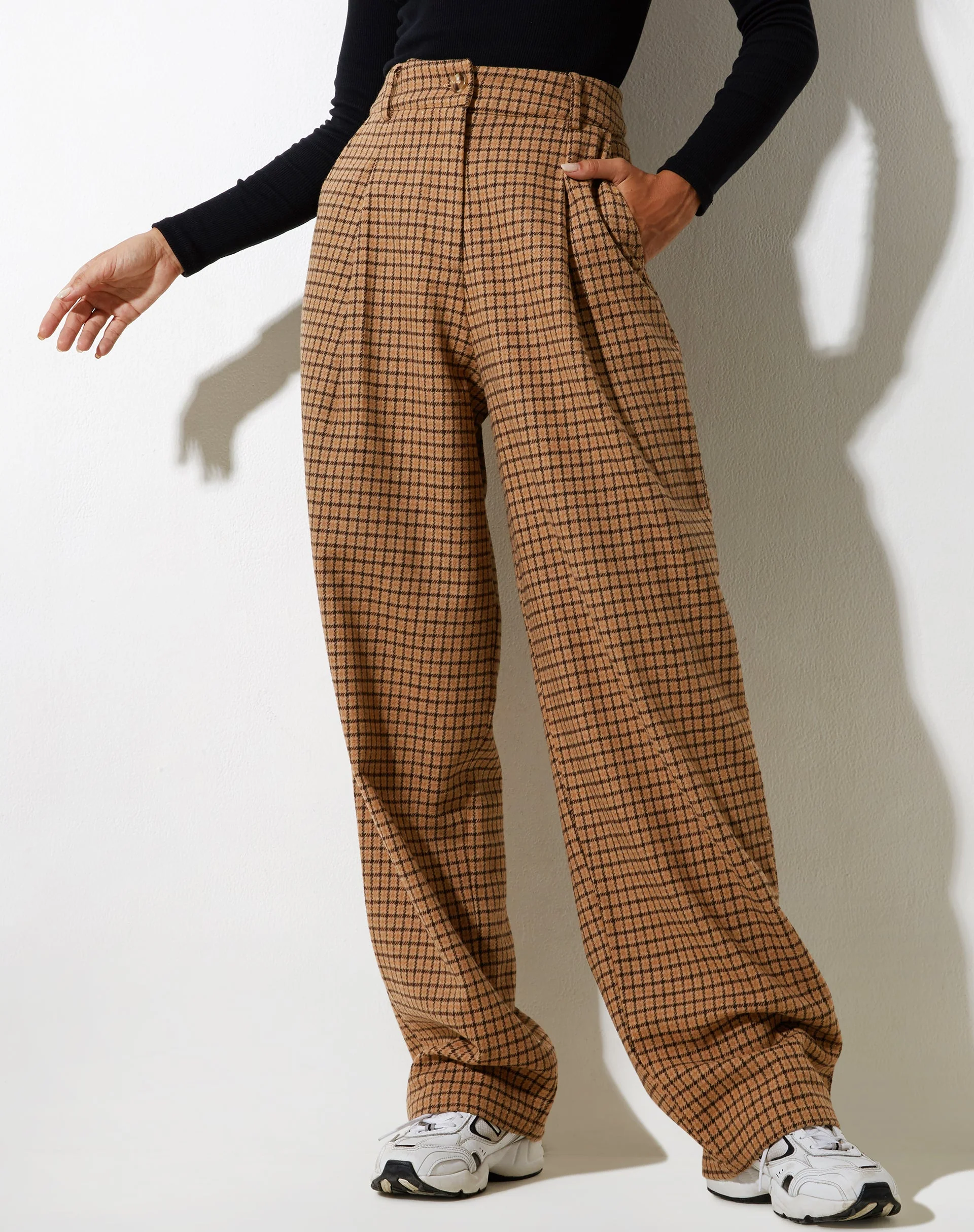 Sakila-Hose aus Wolle Braun - Image 3